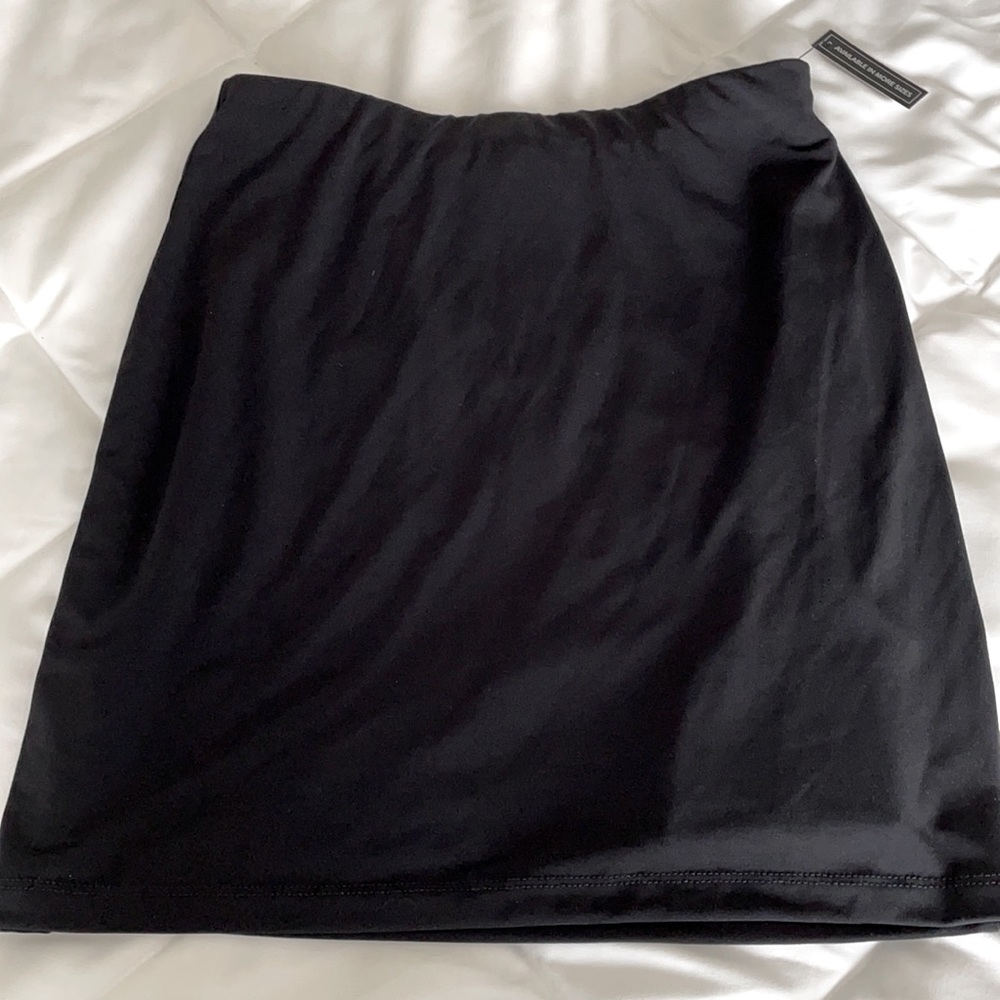 ❤️ Leith Black Skirt